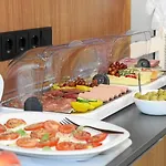 Mb Hotel Hotel